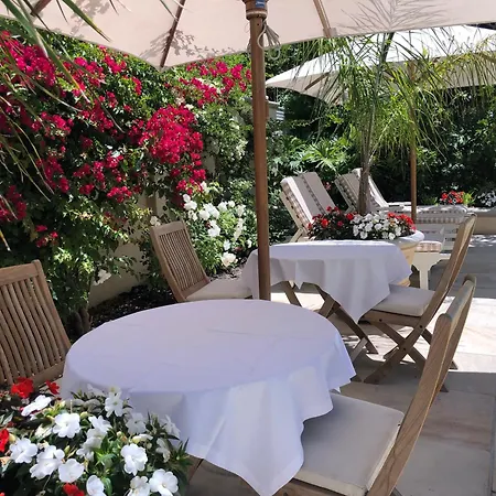 Constantia Valley Lodge-3